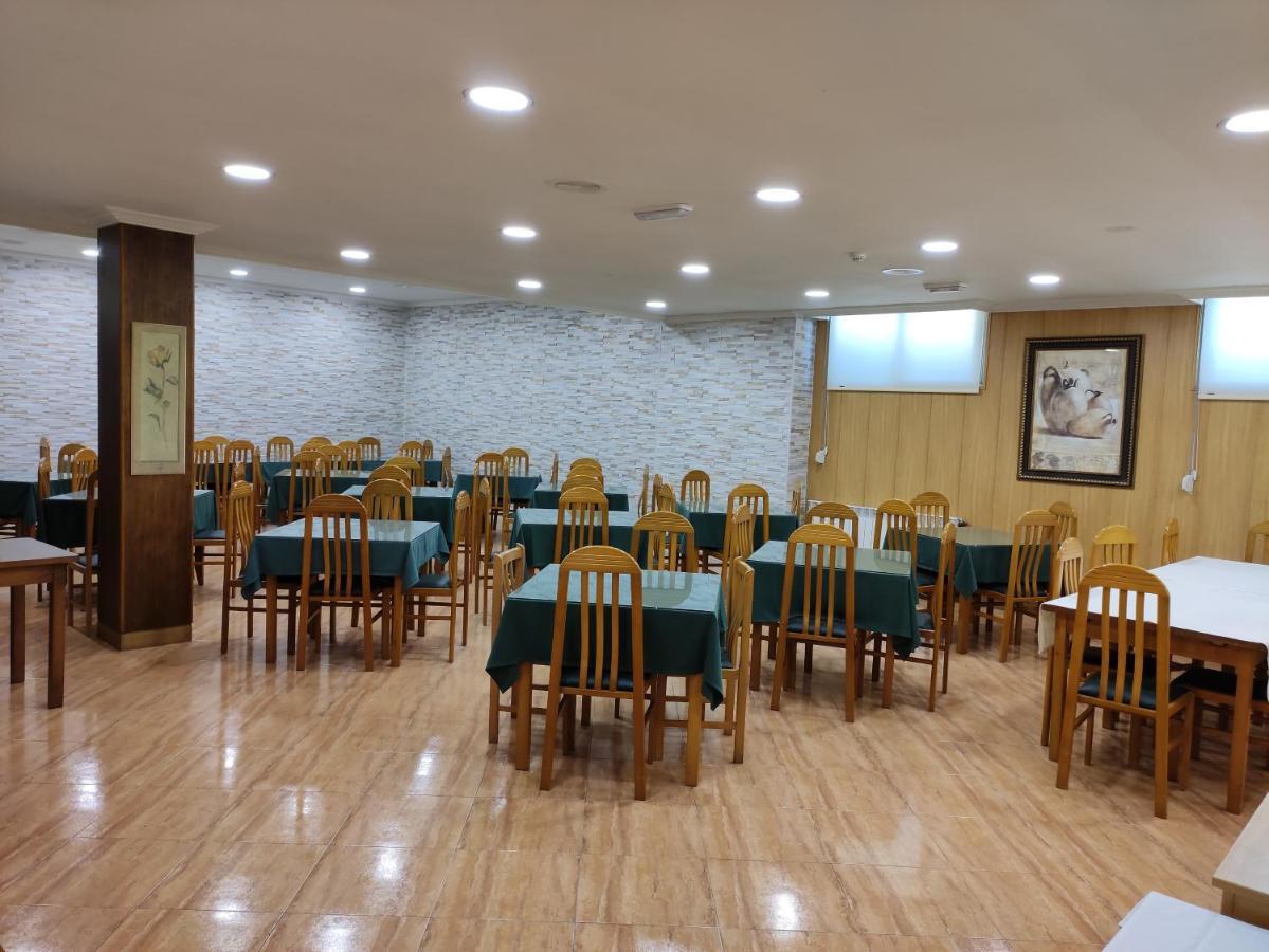 Hotel Ria De ซวนเซส ภายนอก รูปภาพ